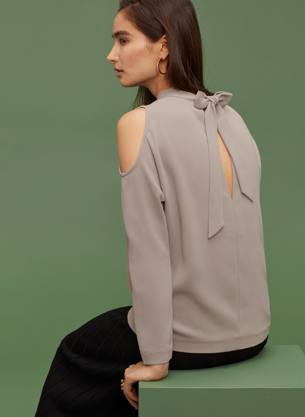 aritzia pelli blouse