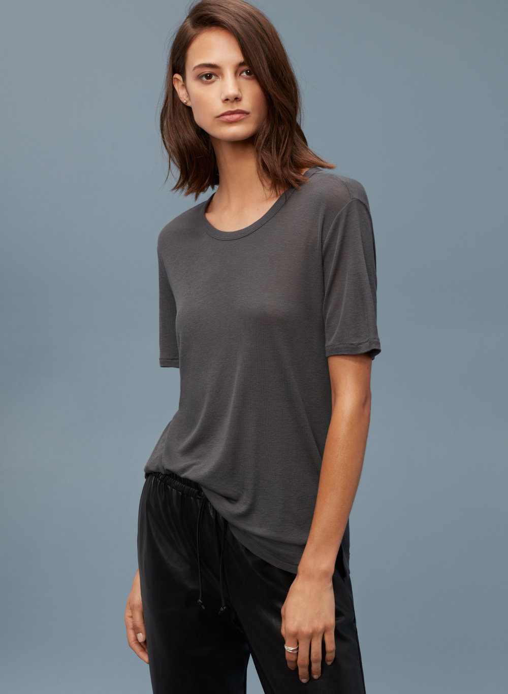 t shirt aritzia