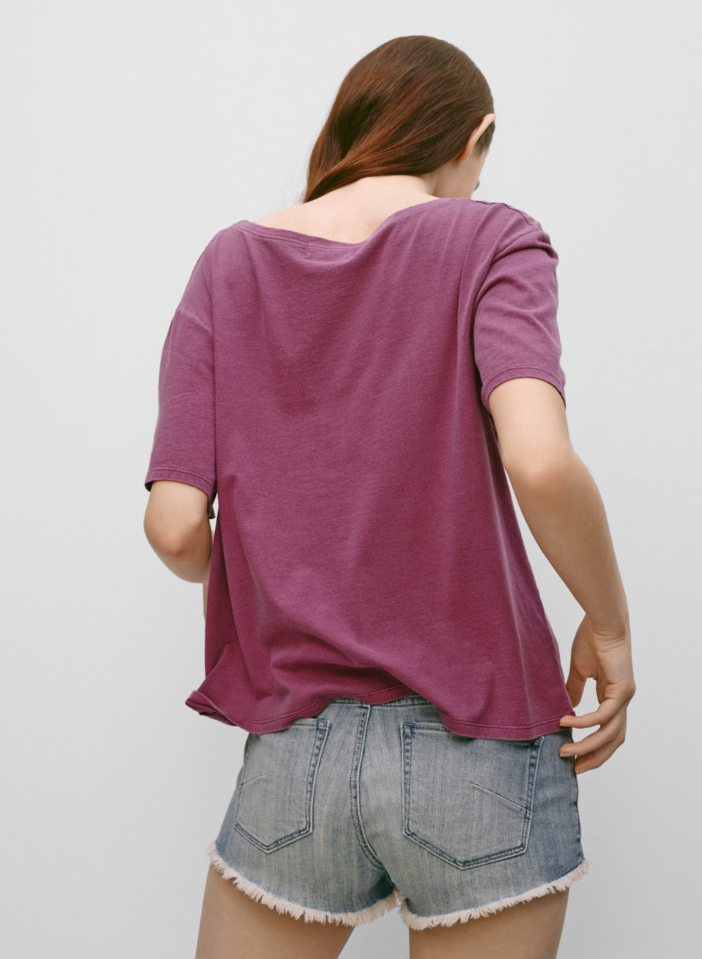 t shirt aritzia