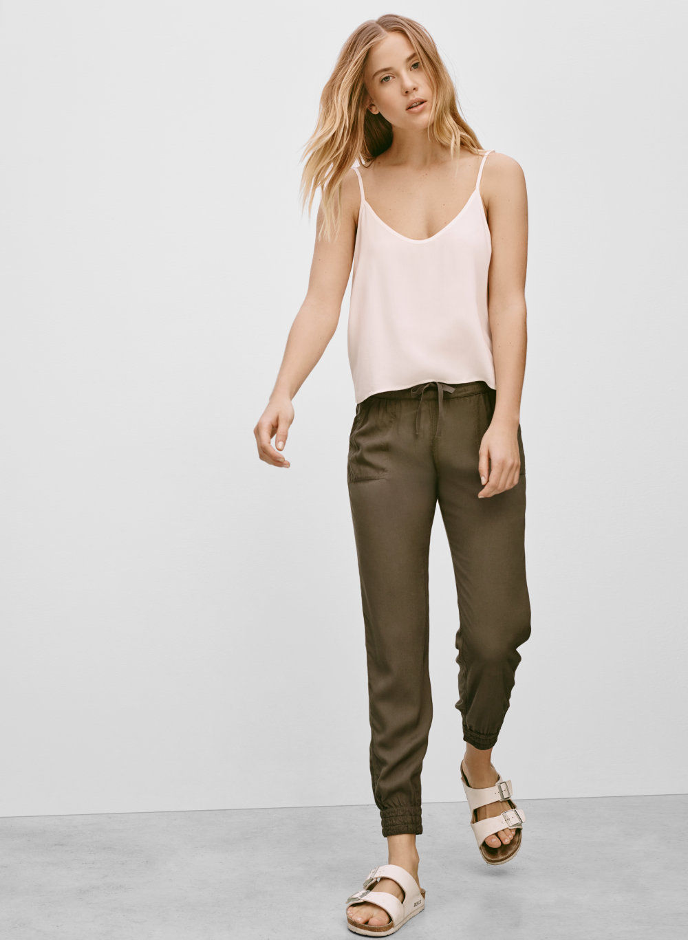 aritzia pants