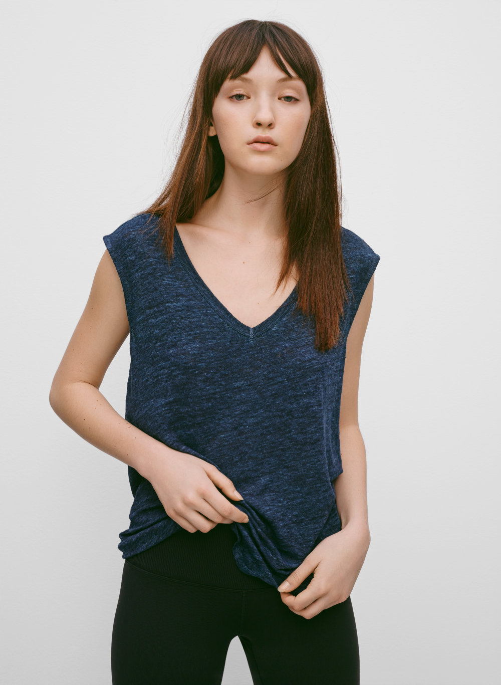 aritzia laid back t shirt