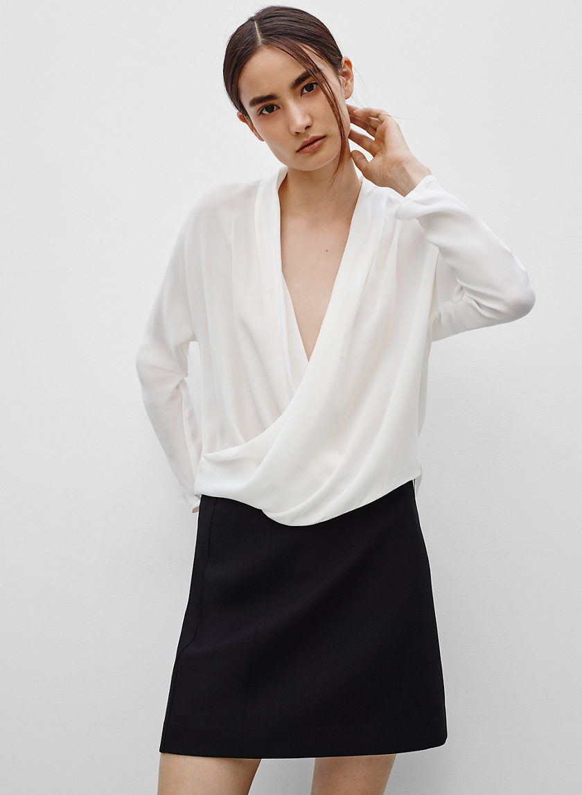 aritzia pelli blouse