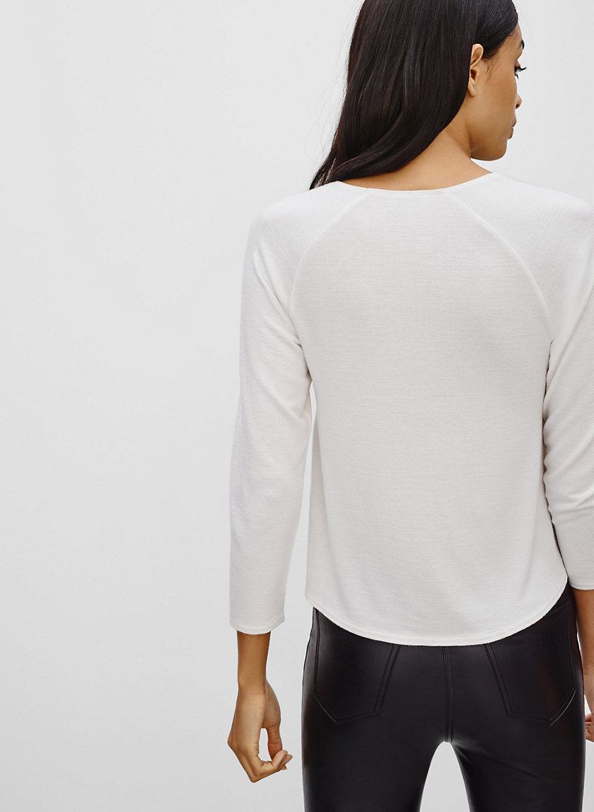 aritzia white tee