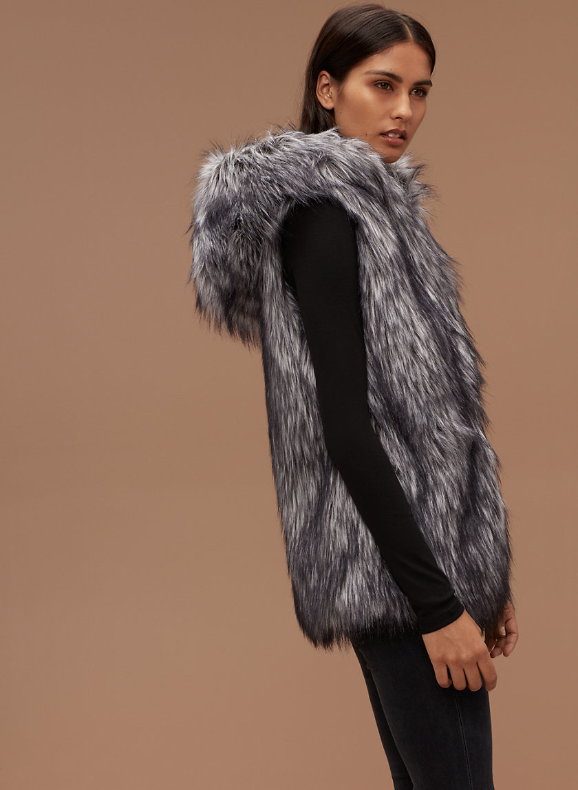 aritzia sunday best vest