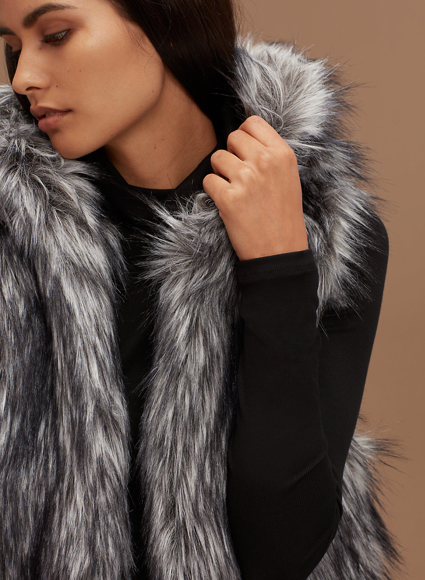 aritzia sunday best vest