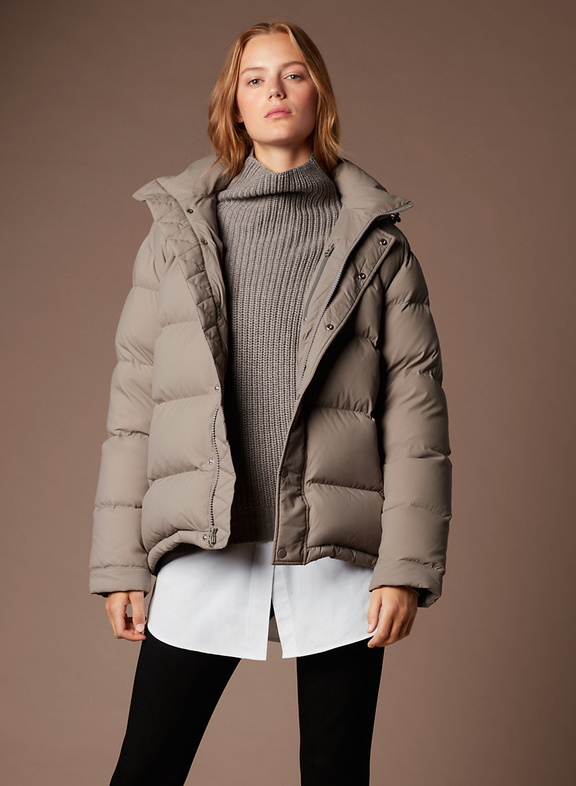 aritzia super puff pink