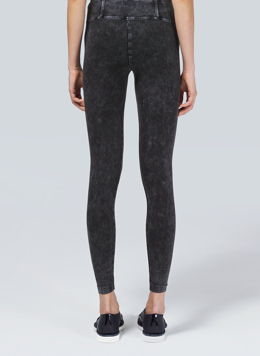 MANHATTAN LEGGING