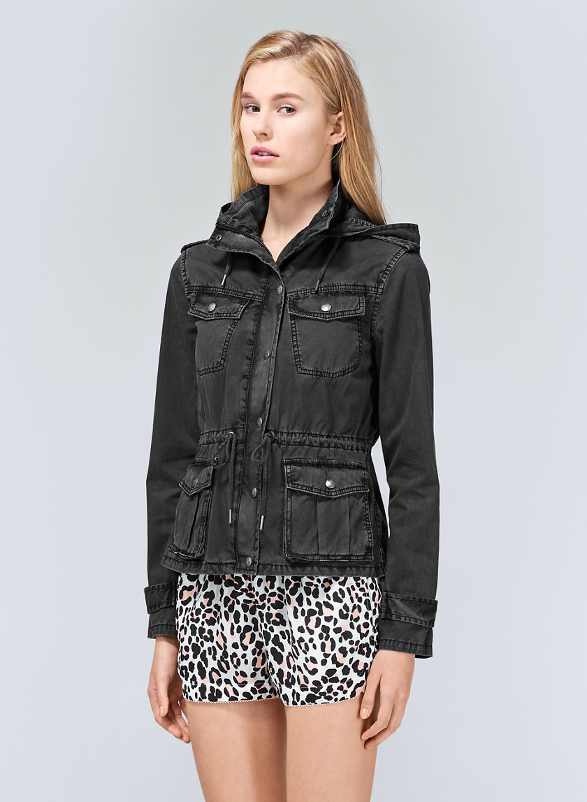 TROOP JACKET