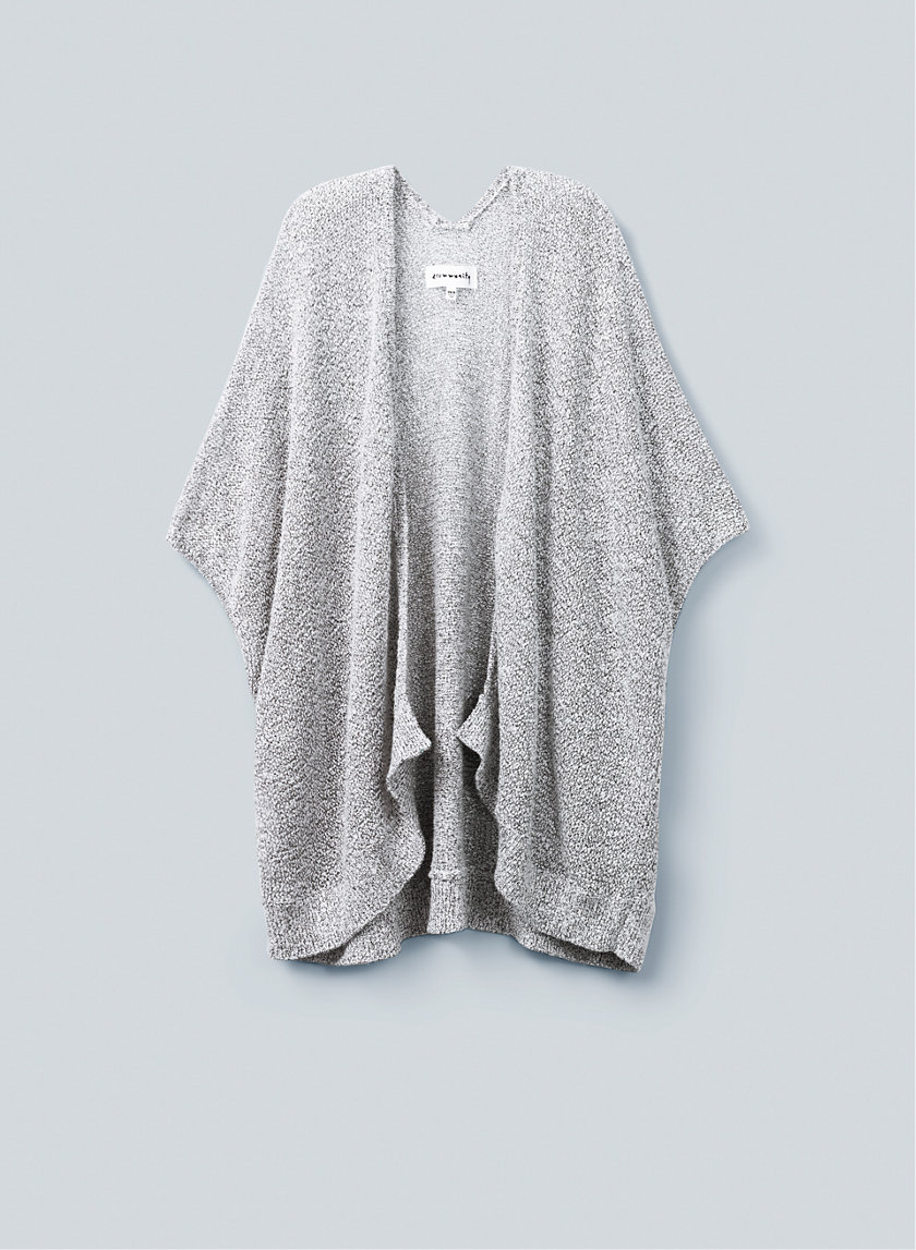IONIC CAPE