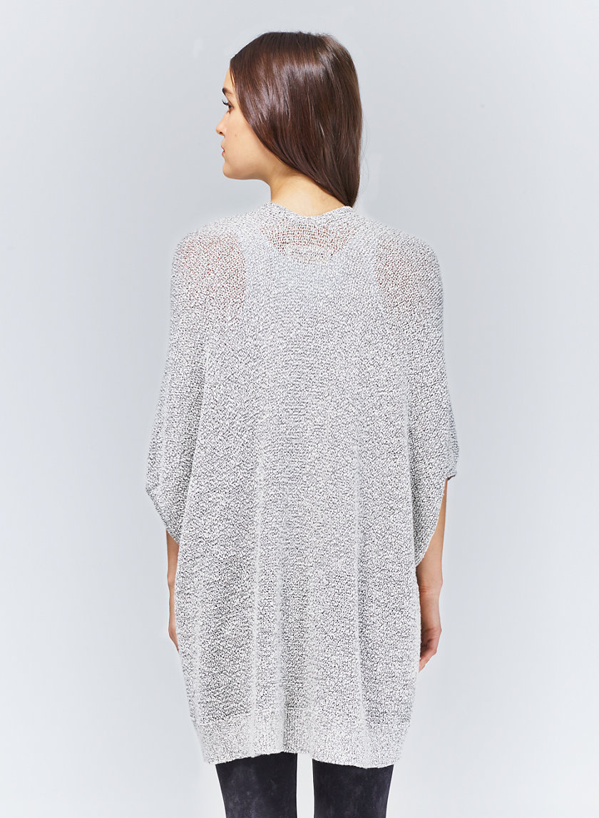 IONIC CAPE