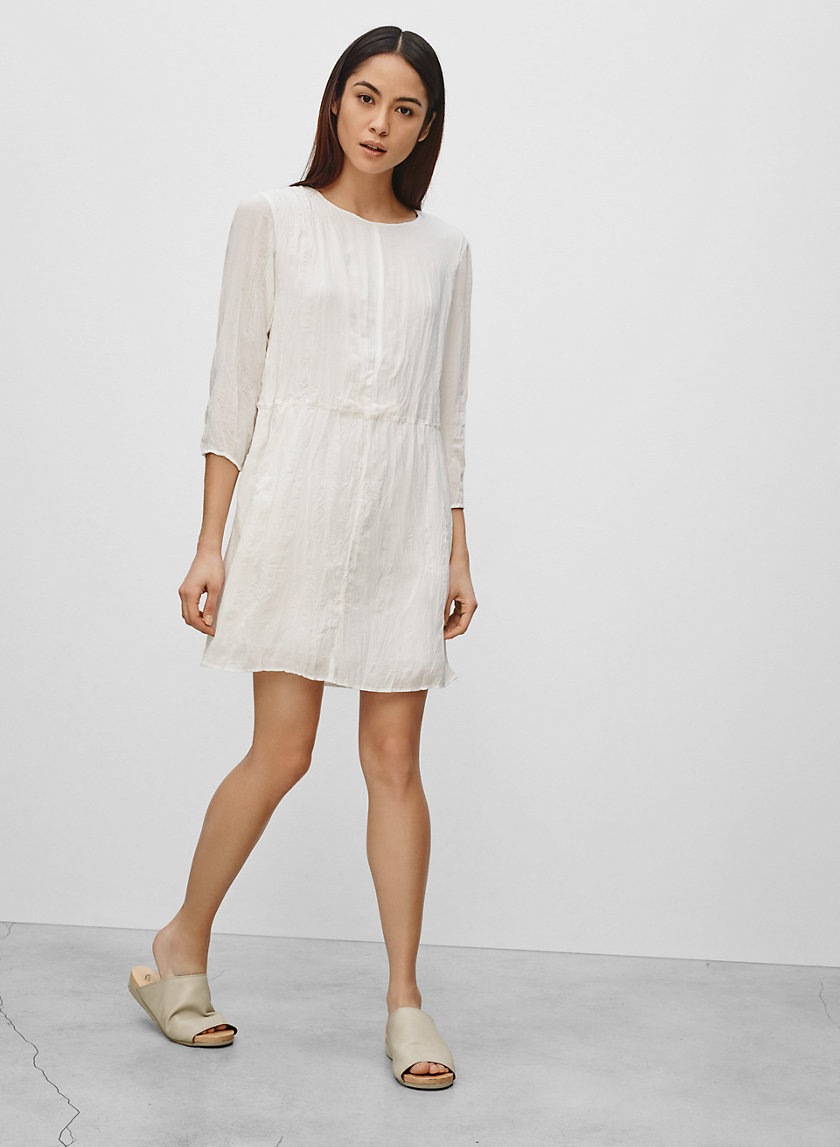 aritzia daphnee dress