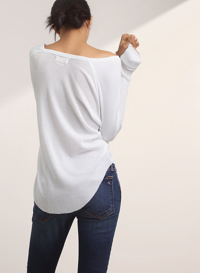 aritzia go to t shirt