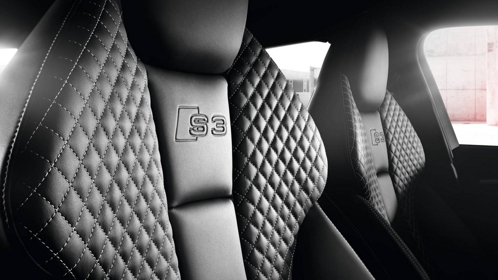 Audi rs3 super sport cheap seats