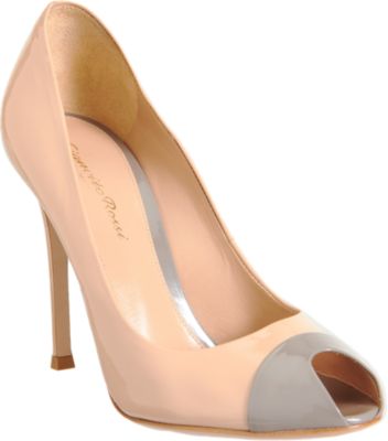 Gianvito Rossi Contrast Toe Pump