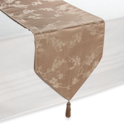 Buy Elegant Table Runners from Bed Bath & Beyond