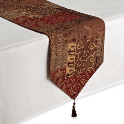 Table table  Runners and Linen runners bed beyond bath