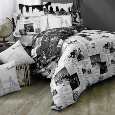 ... London and Paris Reversible Full/Queen Duvet Cover Set in Black/White