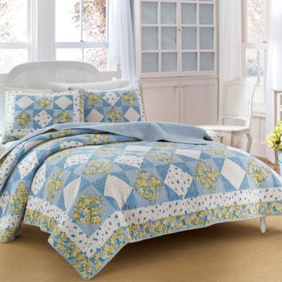 Laura AshleyÂ® Grace Reversible Quilt