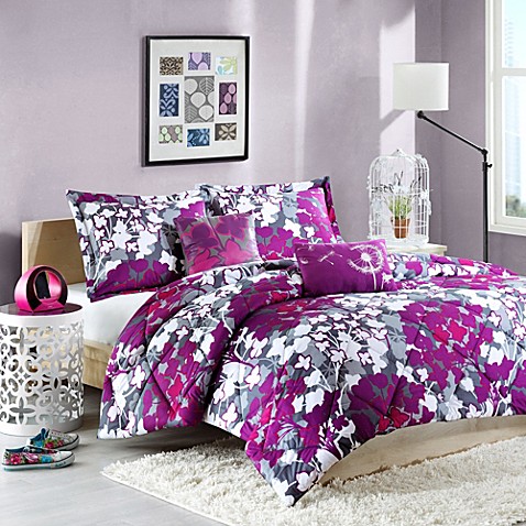 ... Â® Amy Reversible Twin/Twin XL Comforter Set from Bed Bath & Beyond