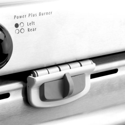 Front Oven Lock by Safety 1st