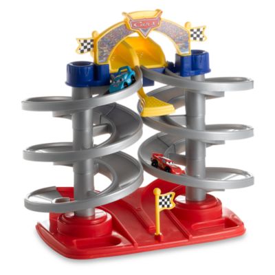 nearest race track for cars