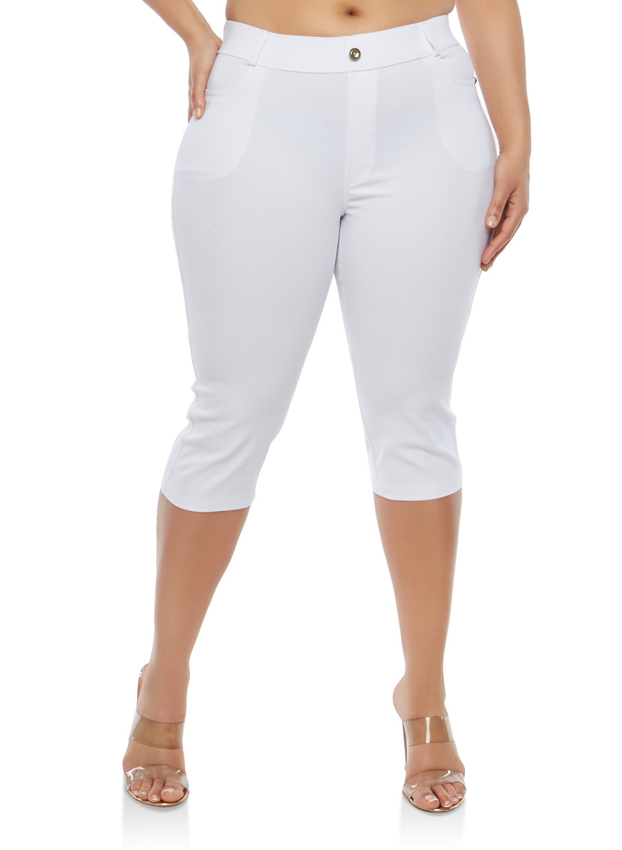 Plus Size Rhinestone Button Capri Pants