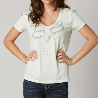 FOX Women's Disarmed V-Neck Tee -LG Ivy pictures