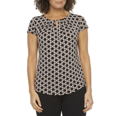 Liz Claiborne Womens Keyhole Neck Short 