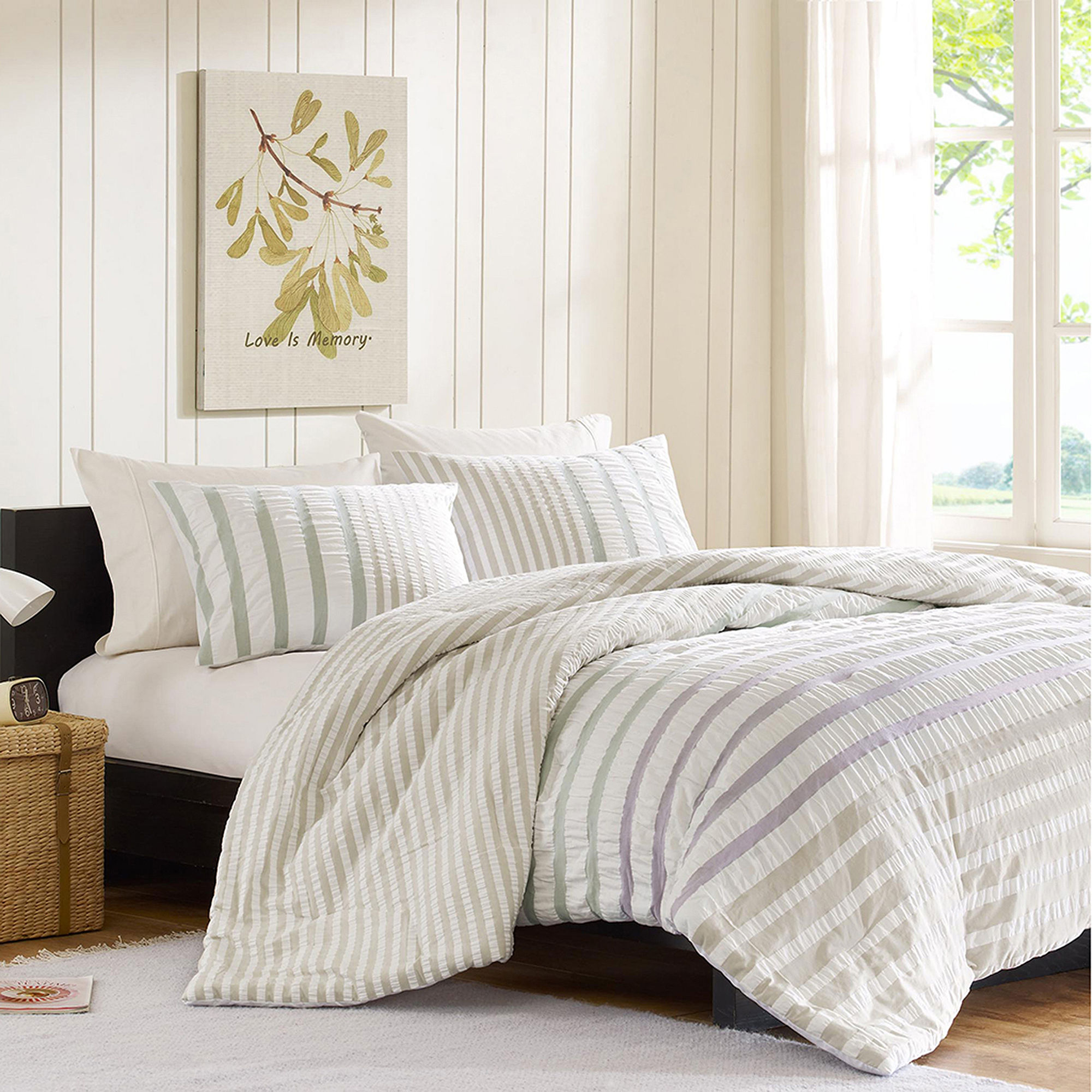 INK+IVY Sutton White Striped Comforter Set