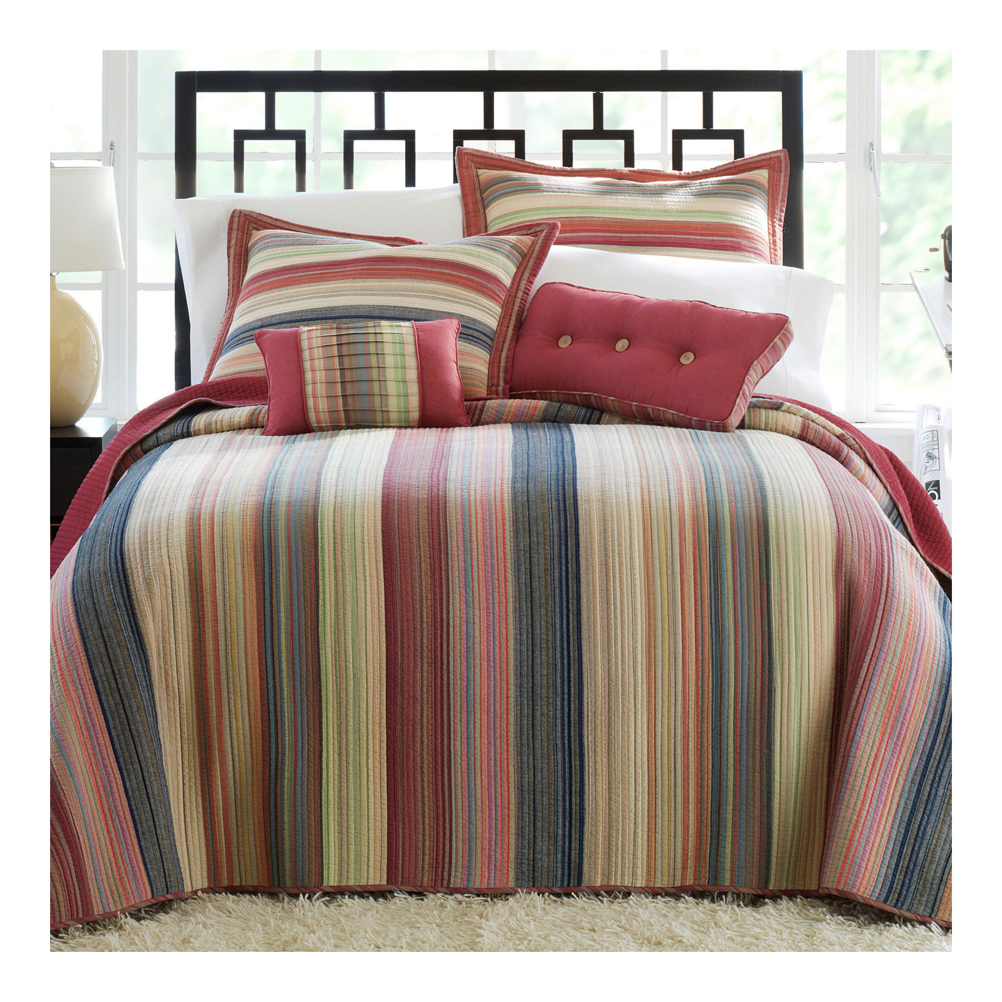 Wavy, Chevron and Striped Comforters