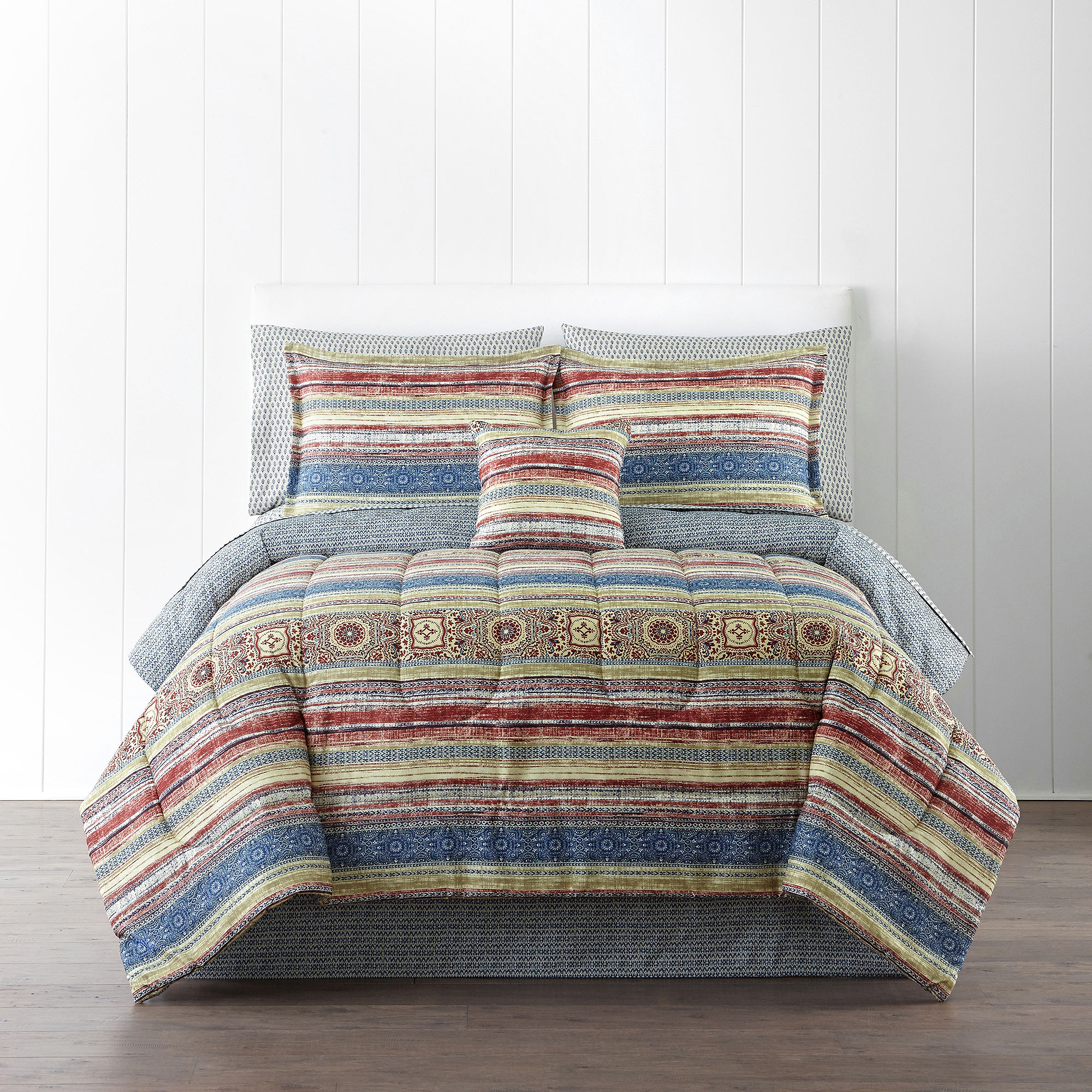 Home Expressions Baja Comforter Set