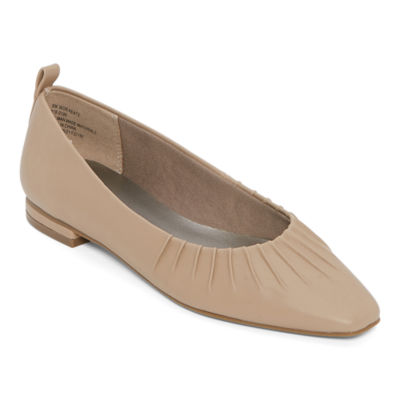 jcpenney white flats