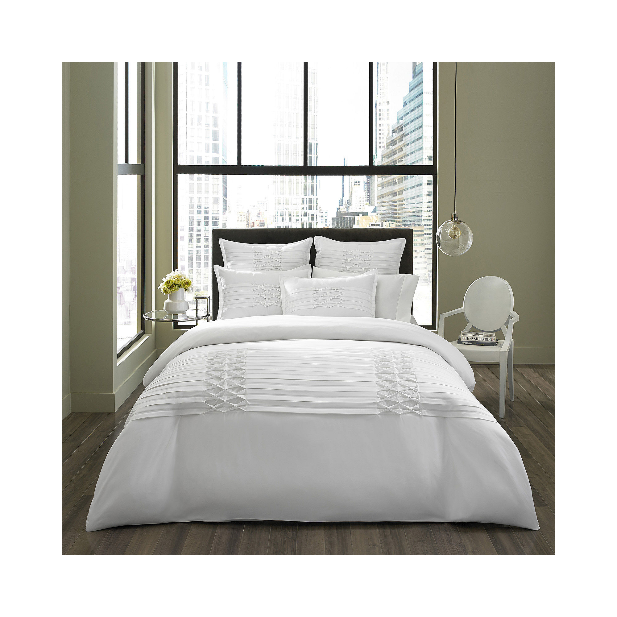 City Scene Diamond Comforter Set