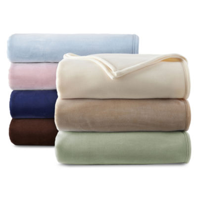 Martex Nylon Blanket 27