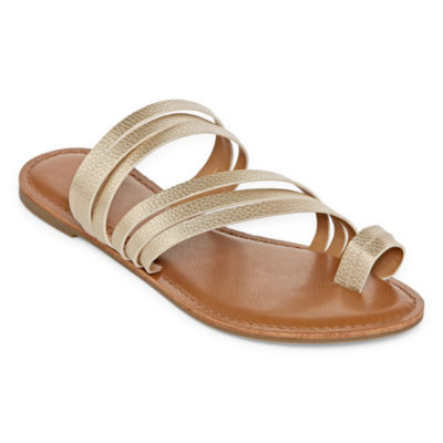 jcpenney flat sandals