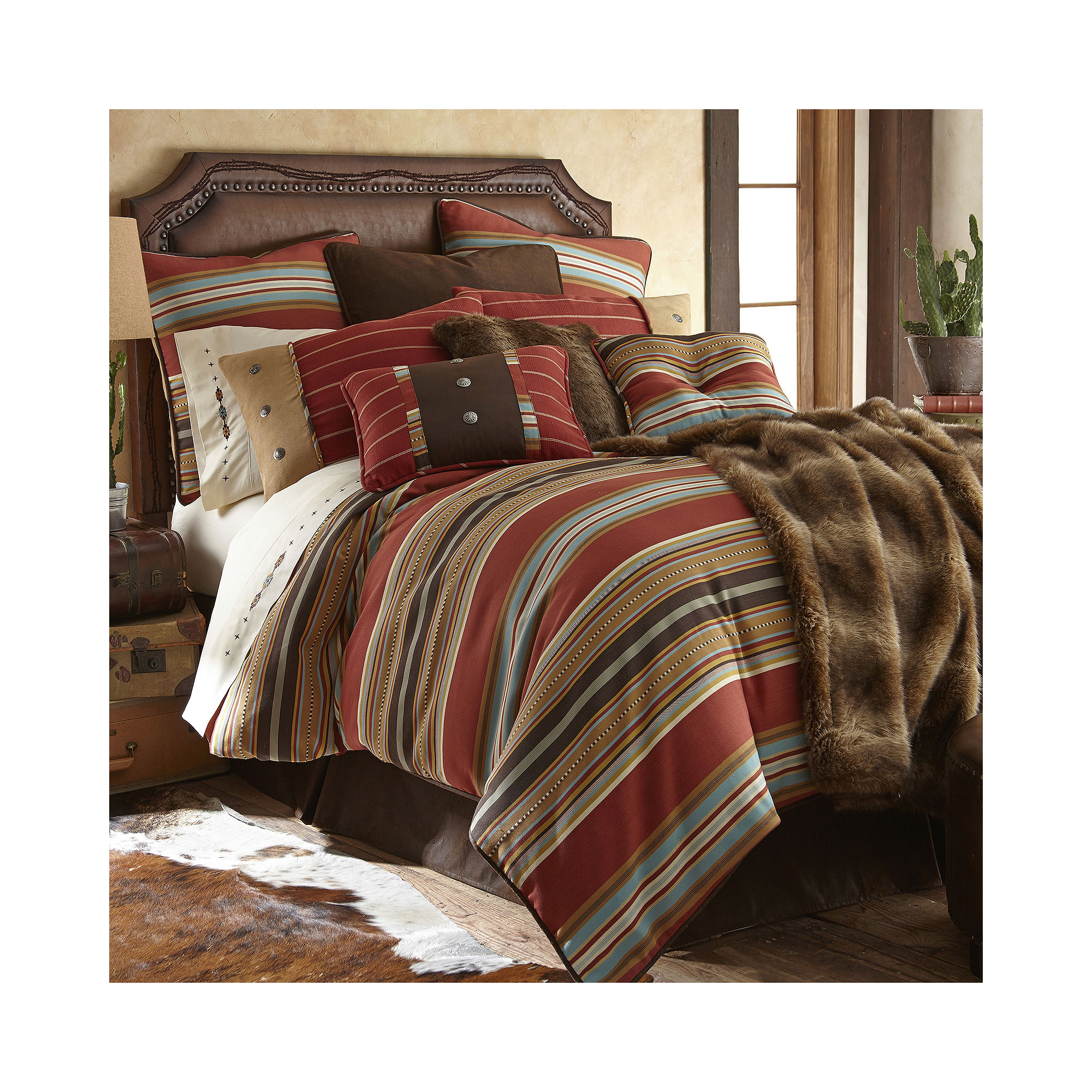 HiEnd Accents Calhoun Comforter Set