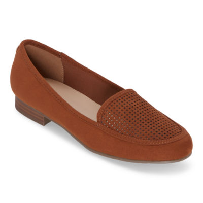 liz claiborne loafers