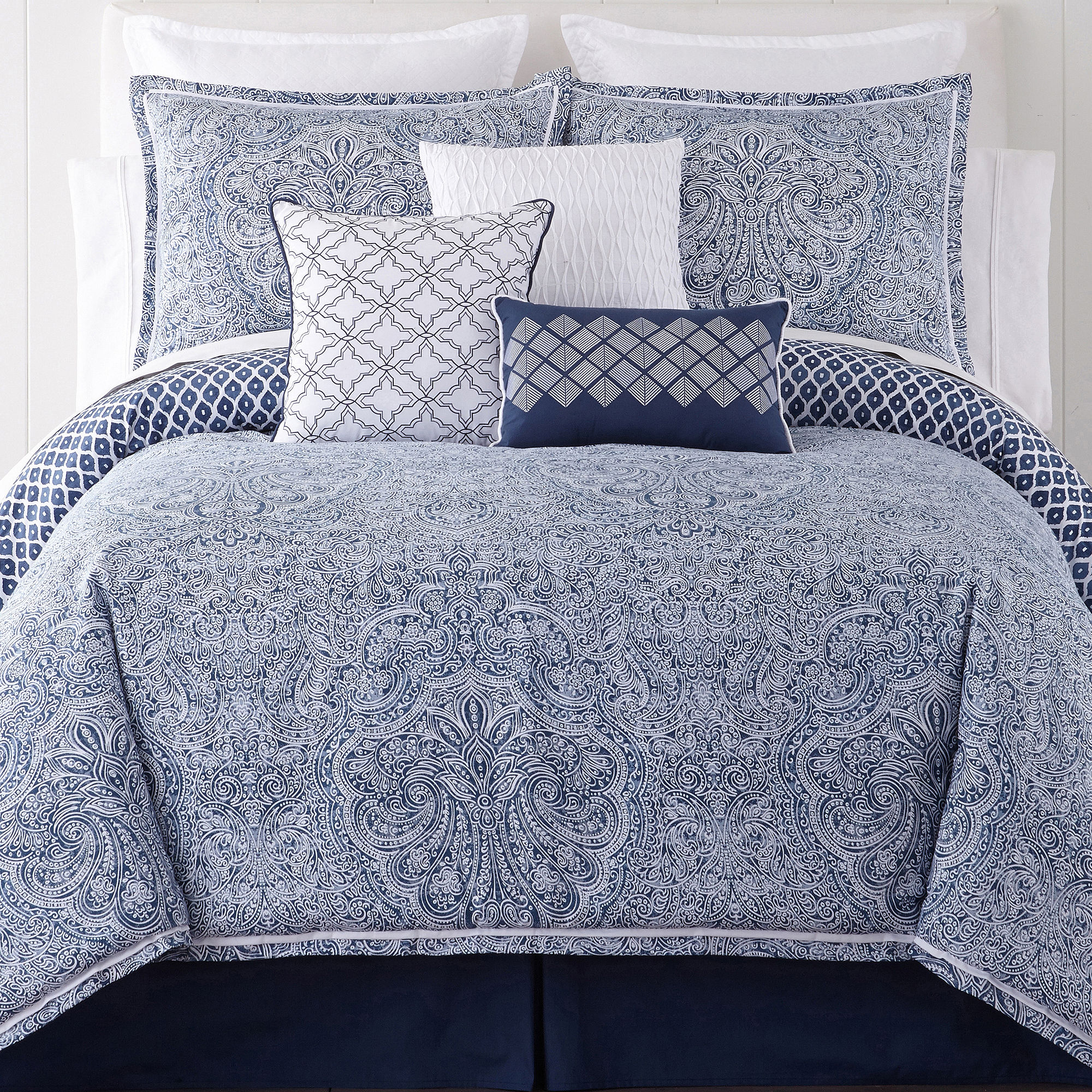 Liz Claiborne Arabesque 4-pc. Comforter Set