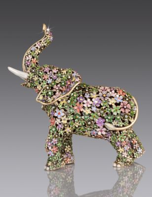 Sadie Boxwood Elephant Figurine - Flora