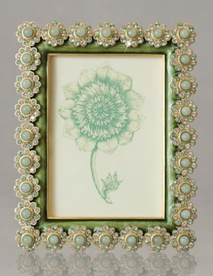 Leighann Flower Edge 3