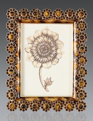 Leighann Flower Edge 3