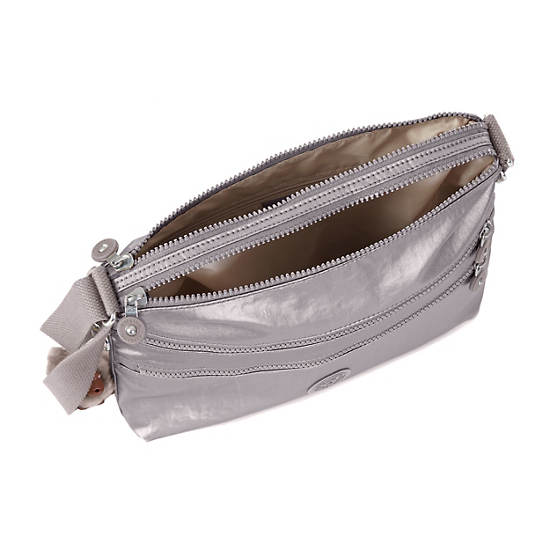 Alvar Crossbody Bag,Metallic Pewter,large