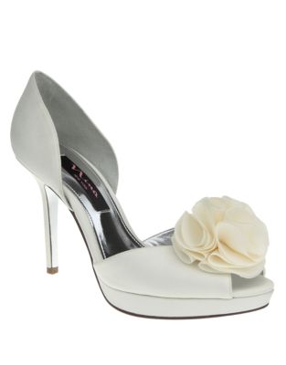 Firuza Satin Pumps