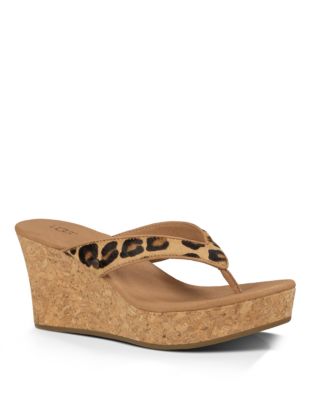 UPC 737045370170 product image for Ugg Australia Natassia Thong Sandals | upcitemdb.com