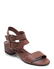 Feyna Sandals