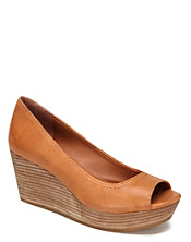 Issy Peep-Toe Wedges*