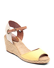Kyndra Wedges