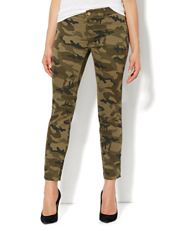 olive camo pants