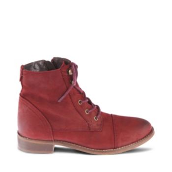 Burgundy Lace Up Flat Ankle Boots | Steve Madden Robbinn