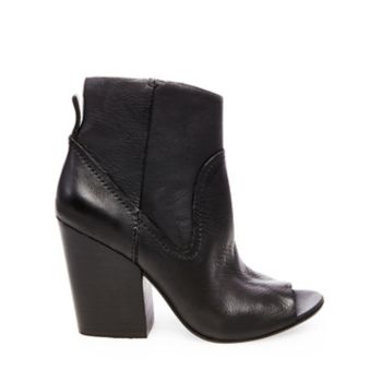 steve madden booties stiletto